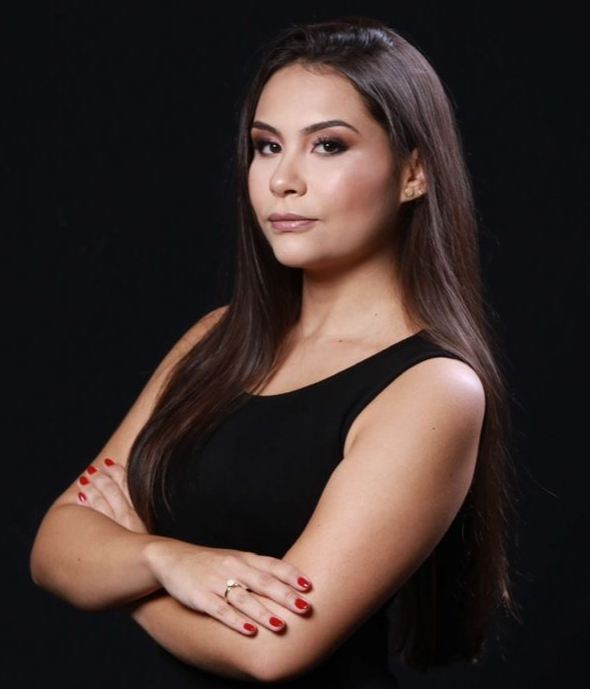 Isadora Krasnhak, advogada em Curitiba